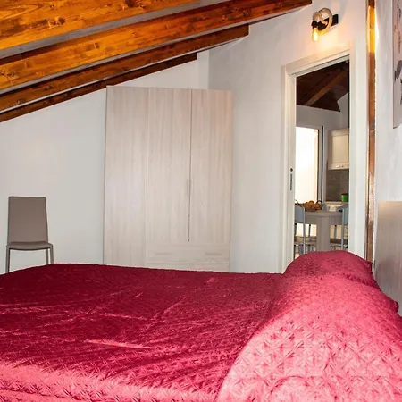 Shark House Apartment Tropea
