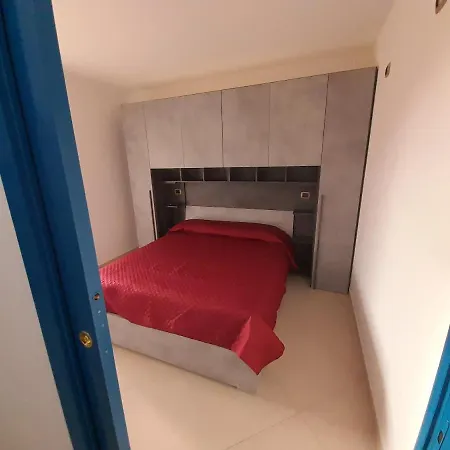 Shark House Apartment Tropea
